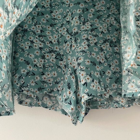 Zara Floral Mini Skort Skirt - Picture 2 of 2